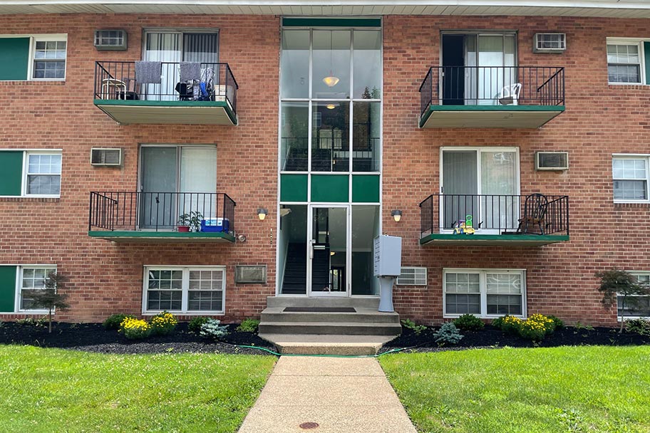 TCF Properties Chestnut Arms Apartment Rentals in Lansdale, PA